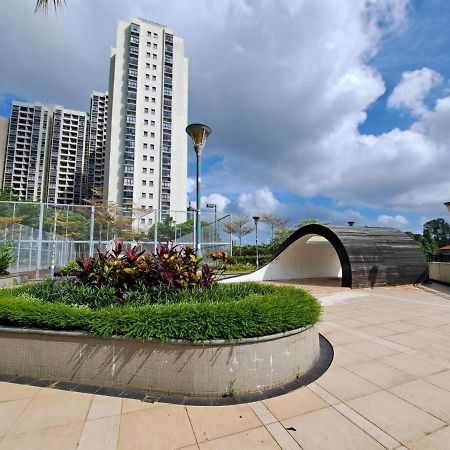 Cozy Home Country Garden At Dangabay Of Jb, Free Wifi And Streaming جوهر بهرو المظهر الخارجي الصورة