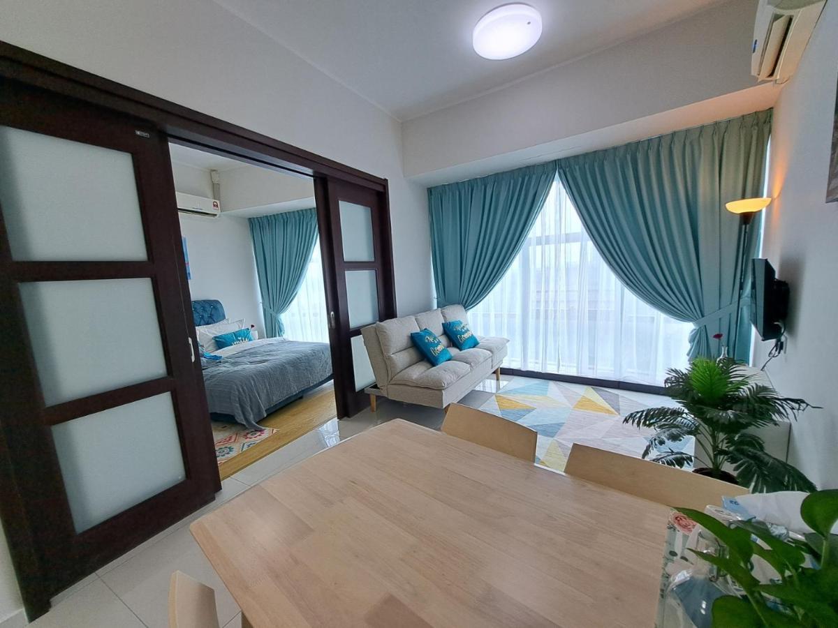 Cozy Home Country Garden At Dangabay Of Jb, Free Wifi And Streaming جوهر بهرو المظهر الخارجي الصورة