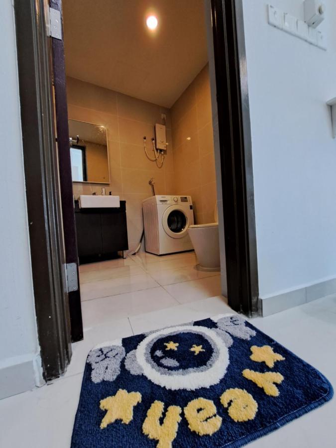 Cozy Home Country Garden At Dangabay Of Jb, Free Wifi And Streaming جوهر بهرو المظهر الخارجي الصورة